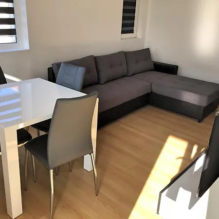 Pearl Beach Two-bedroom Eh 阳光海滩